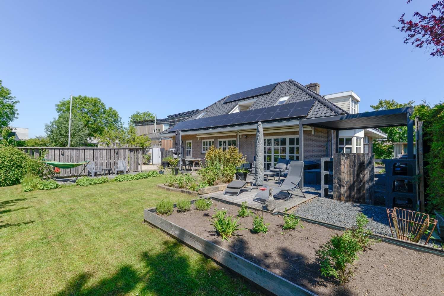 Photo 45 of Broekfinne 155