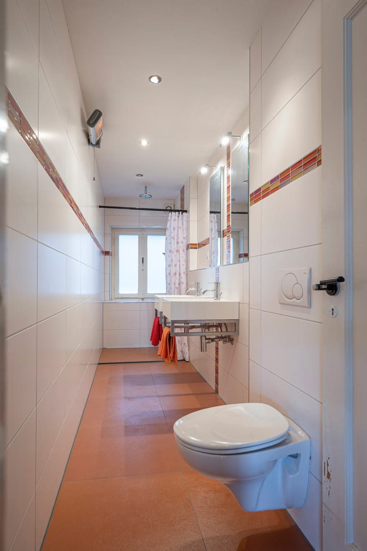 Photo 30 of Rijksweg Zuid 105-B