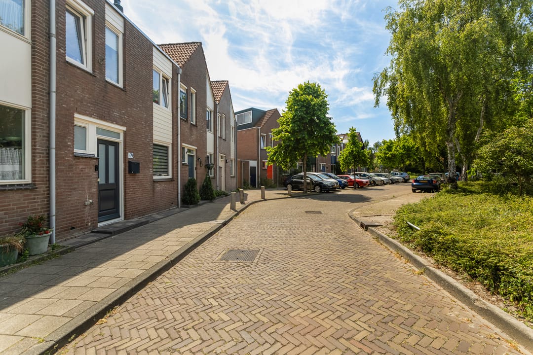 Foto 2 van Claude Debussystraat 47