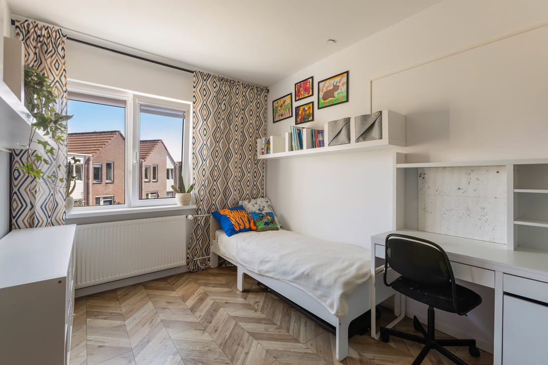 Foto 26 van Claude Debussystraat 47