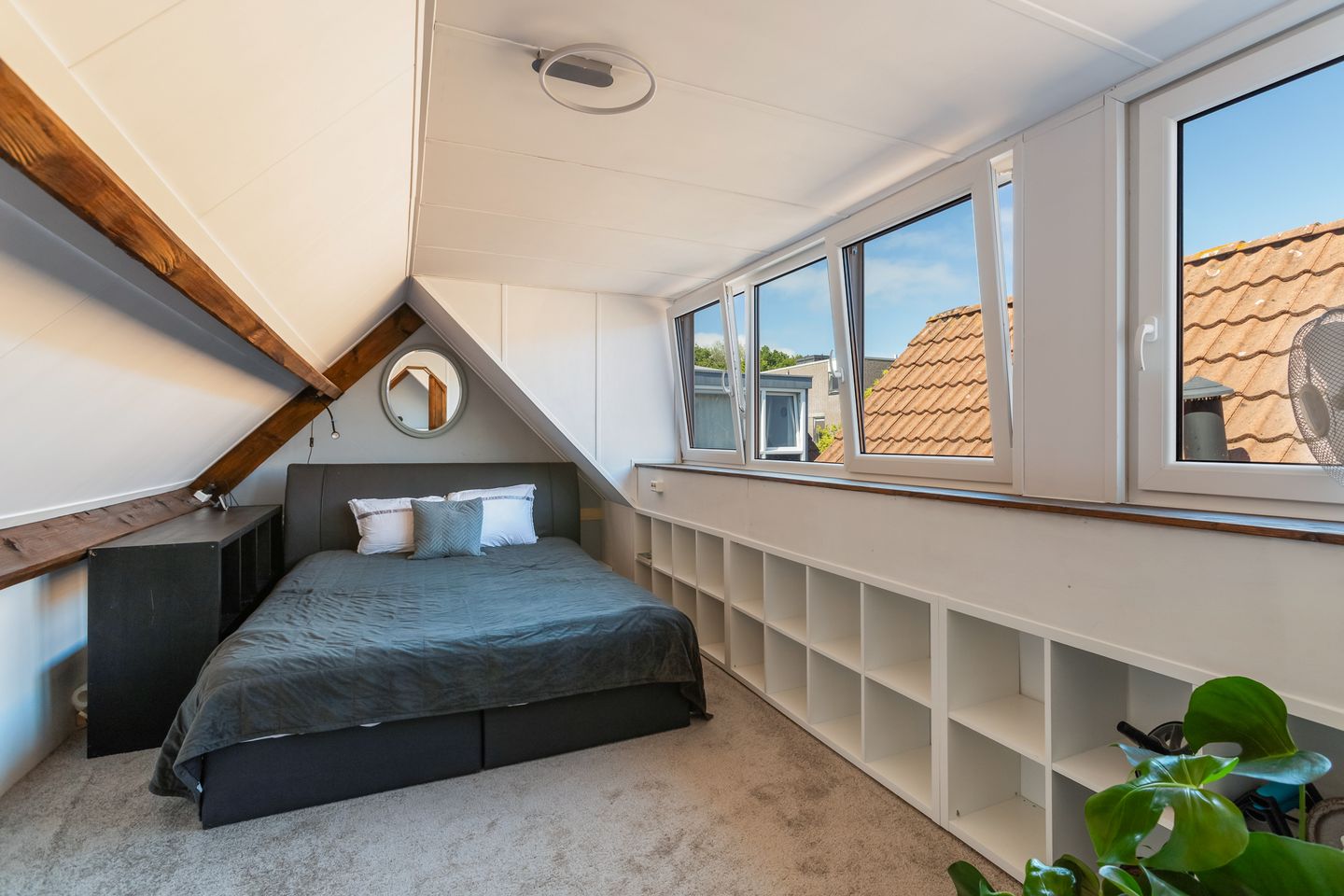 Foto 34 van Claude Debussystraat 47