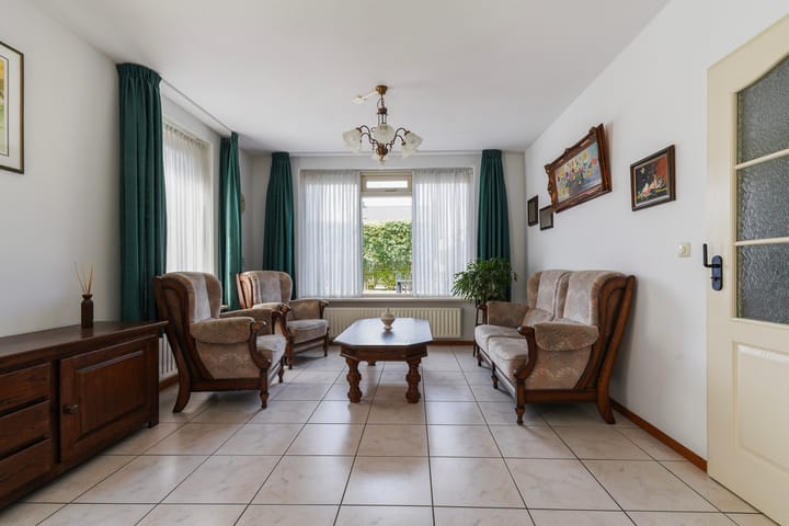 Foto 12 van Mgr.Hermuslaan 99-A