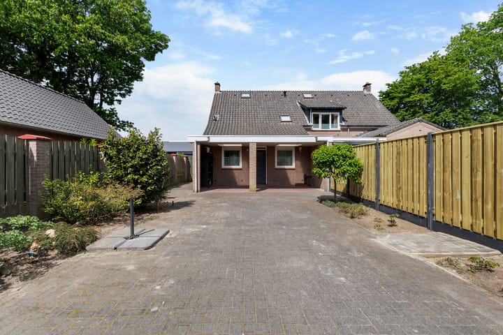 Foto 42 van Mgr.Hermuslaan 99-A