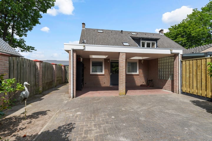 Foto 43 van Mgr.Hermuslaan 99-A