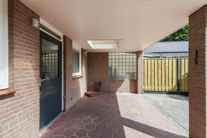 Foto 44 van Mgr.Hermuslaan 99-A