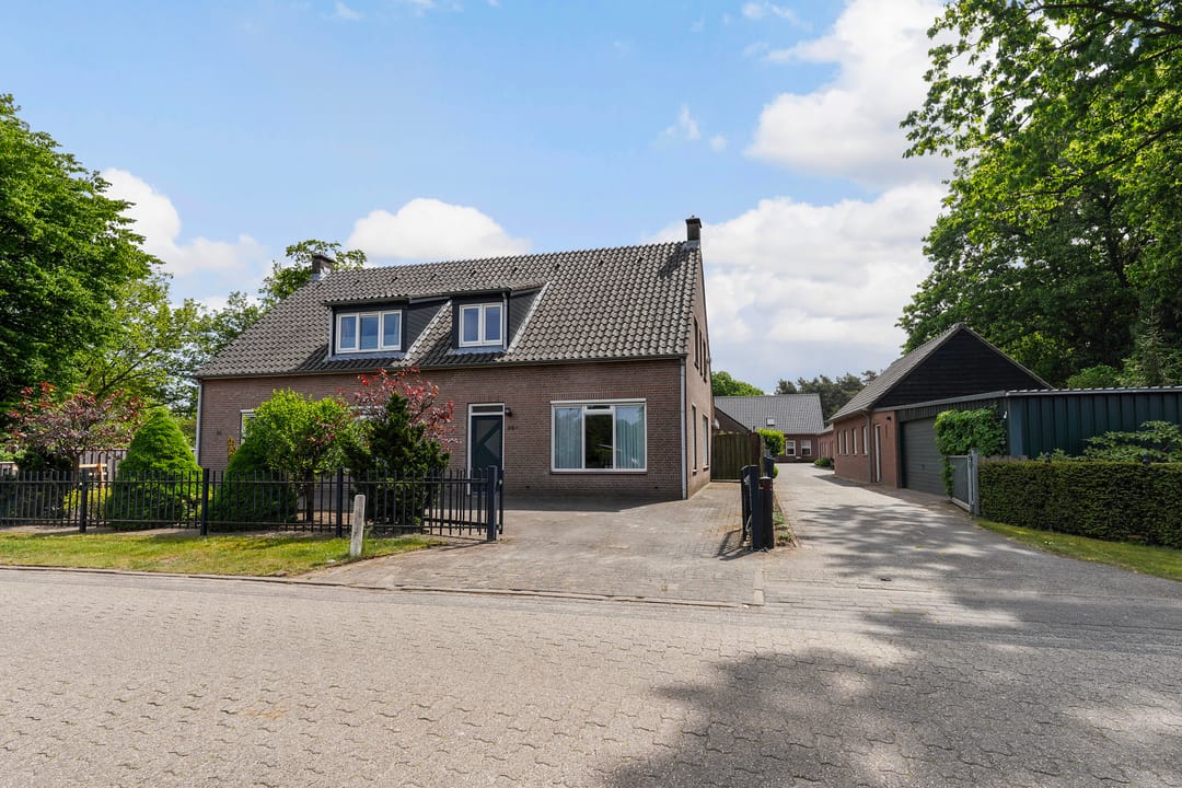 Foto 52 van Mgr.Hermuslaan 99-A