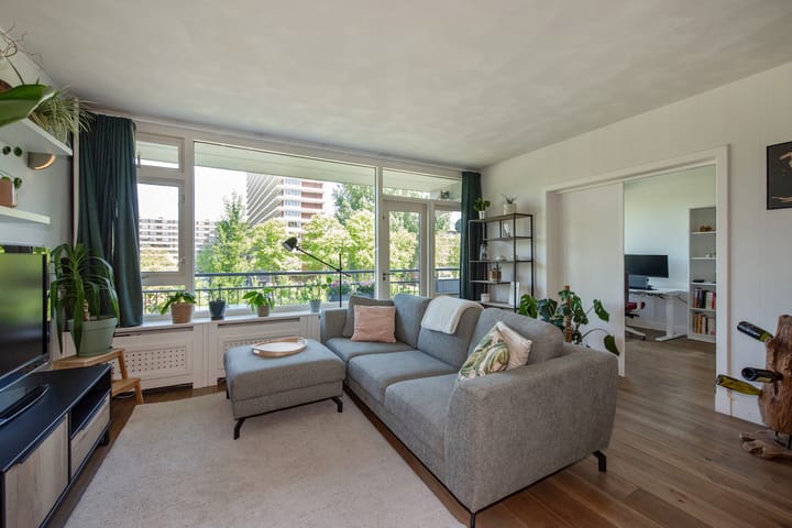 Photo 7 of Roland Holstlaan 997