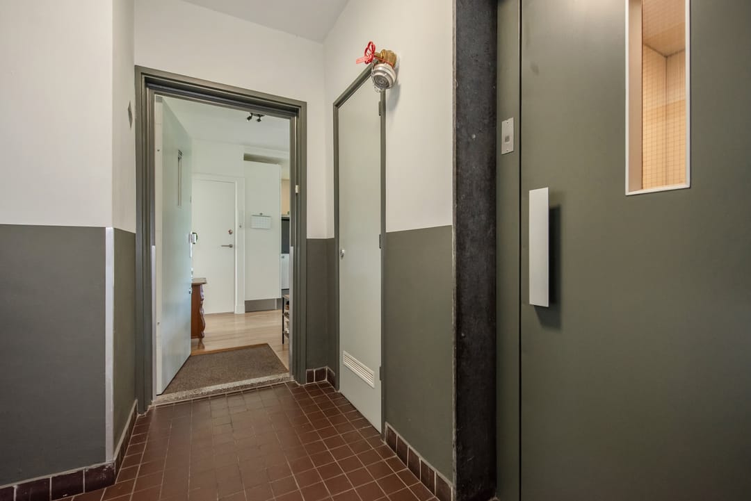 Photo 22 of Roland Holstlaan 997