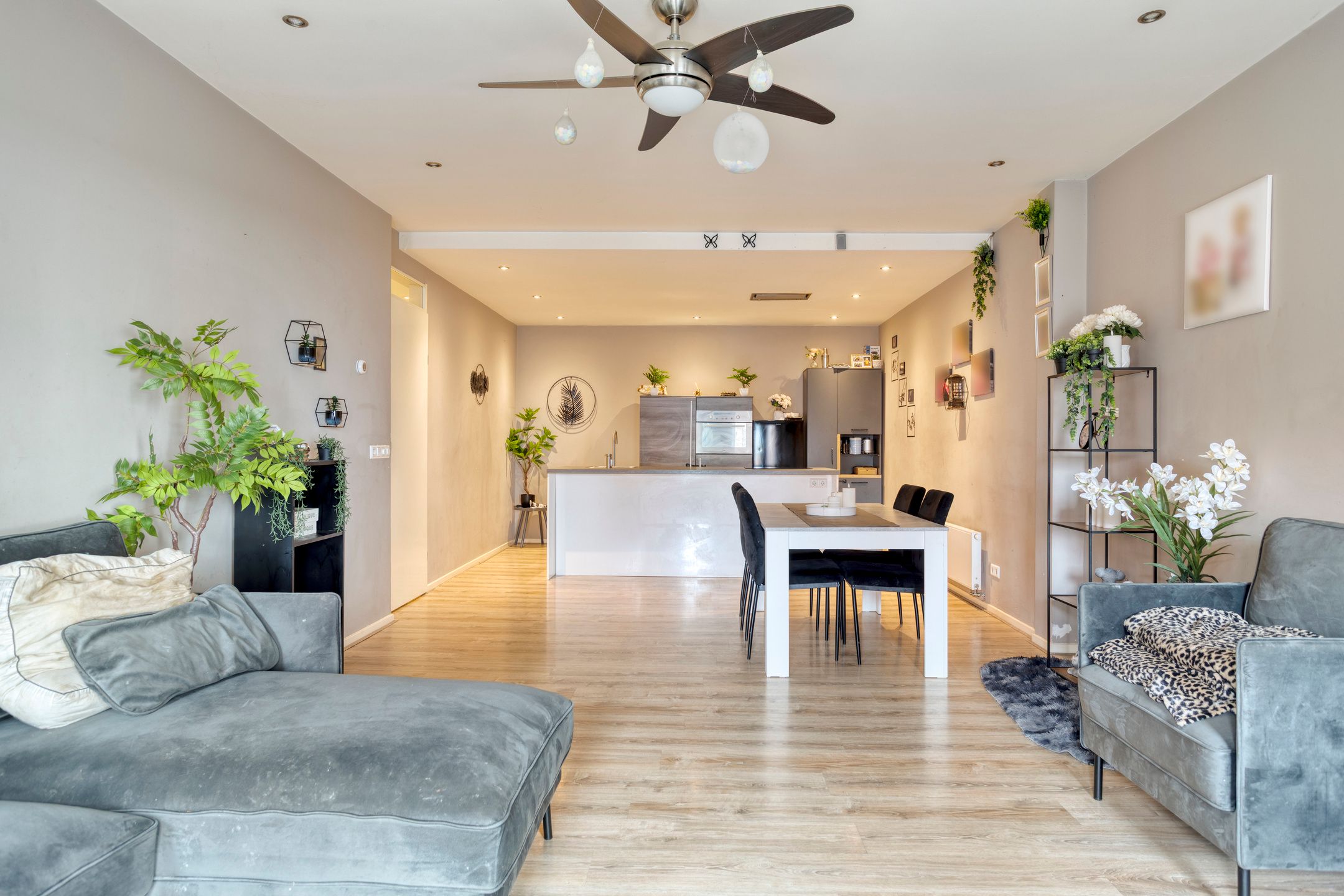 Foto 15 van Molenstraat 8