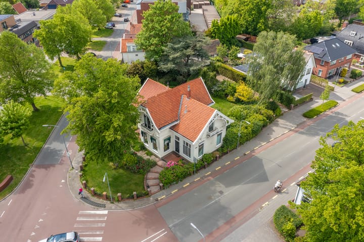 Photo 3 of Nassaustraat 19