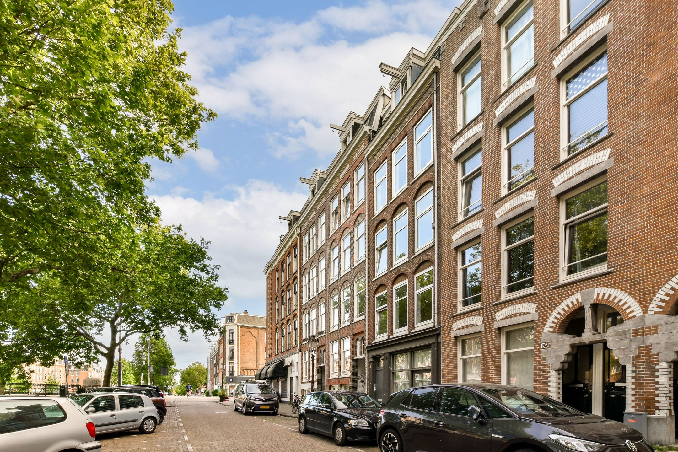 Foto 21 van Ruysdaelkade 193-4