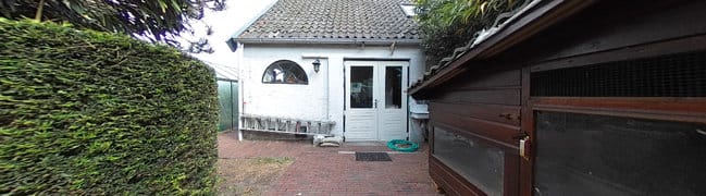 Achtertuin