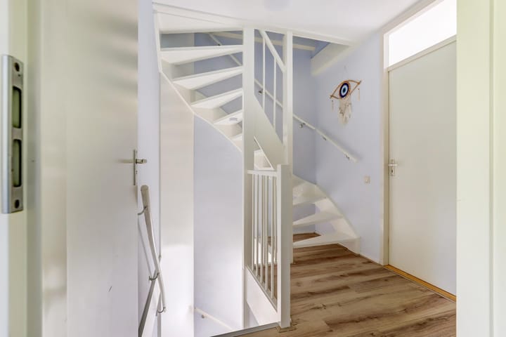 Foto 16 van L.T.M.-weg 104