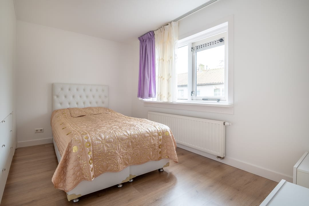 Photo 11 of Sparrestraat 42