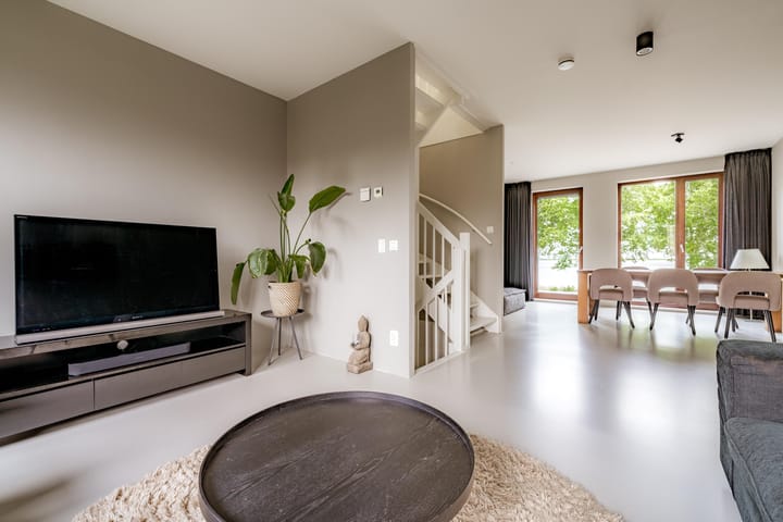 Foto 32 van Bert Haanstrakade 244