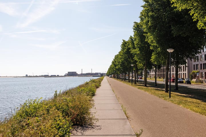 Foto 60 van Bert Haanstrakade 244