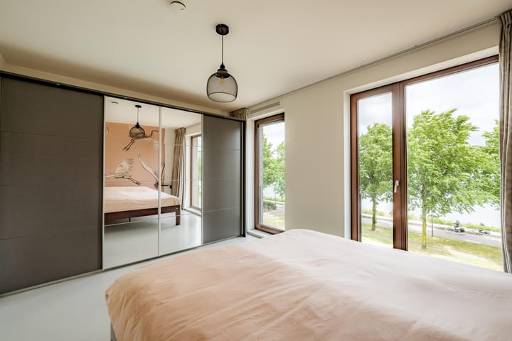 Foto 42 van Bert Haanstrakade 244