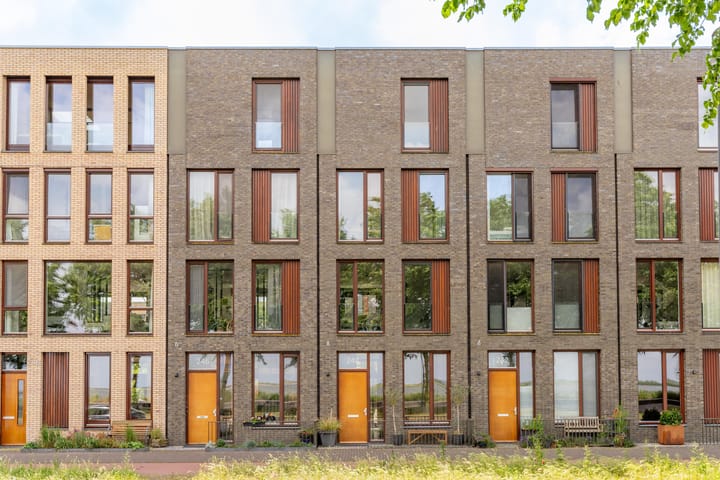 Foto 2 van Bert Haanstrakade 244