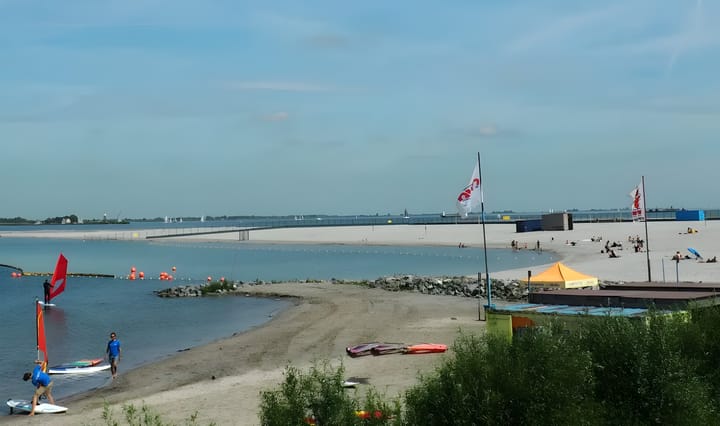 Foto 69 van Bert Haanstrakade 244