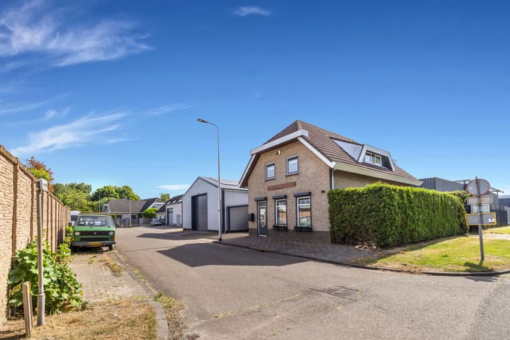 Photo 8 of Darwinweg 2