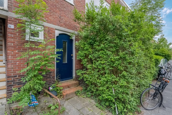 Photo 2 of Jan van Galenstraat 4