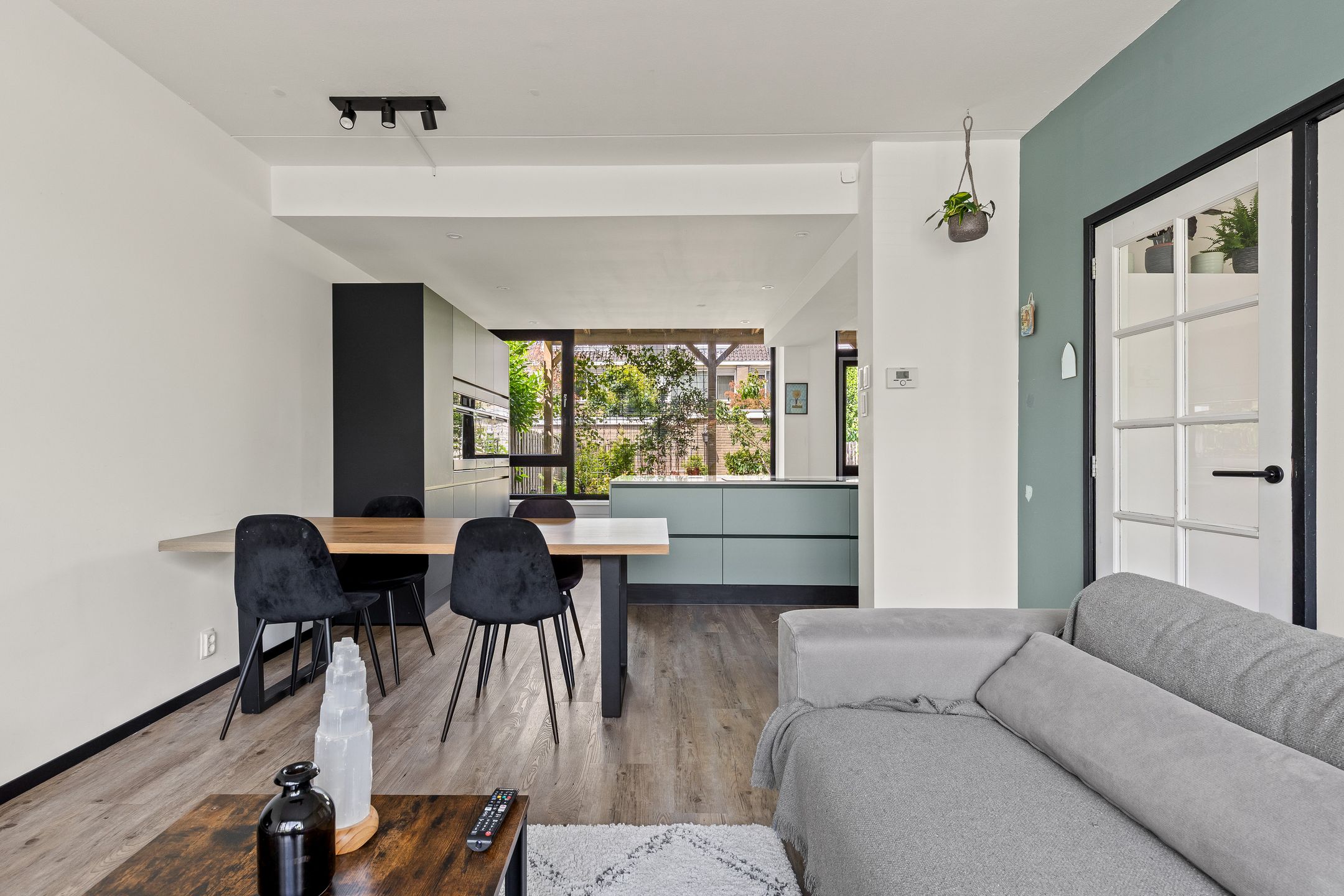 Foto 12 van Wittebrem 32