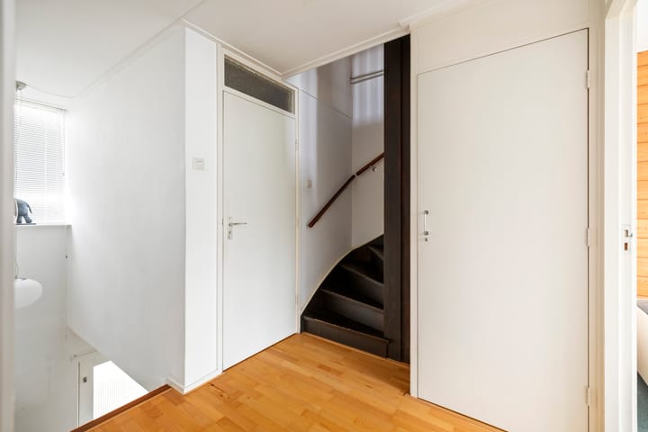 Foto 19 van Prinses Irenelaan 6