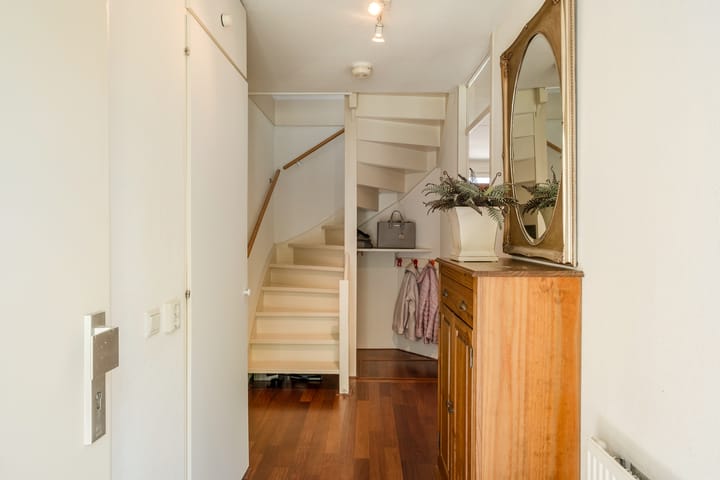 Photo 7 of Diezestraat 93