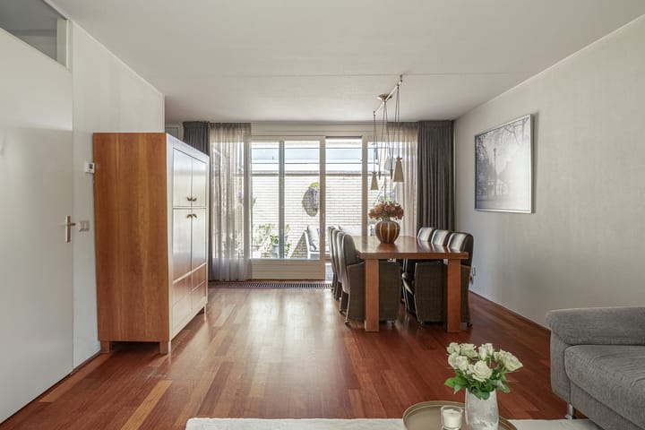 Photo 9 of Diezestraat 93