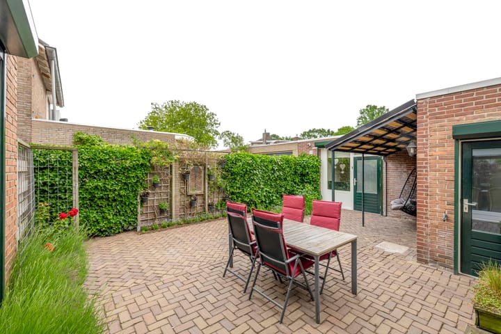 Foto 28 van Berndijksestraat 8