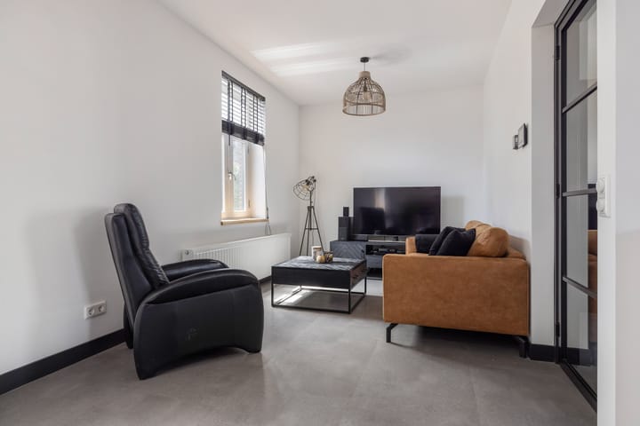 Foto 14 van Rechterstraat 11-A