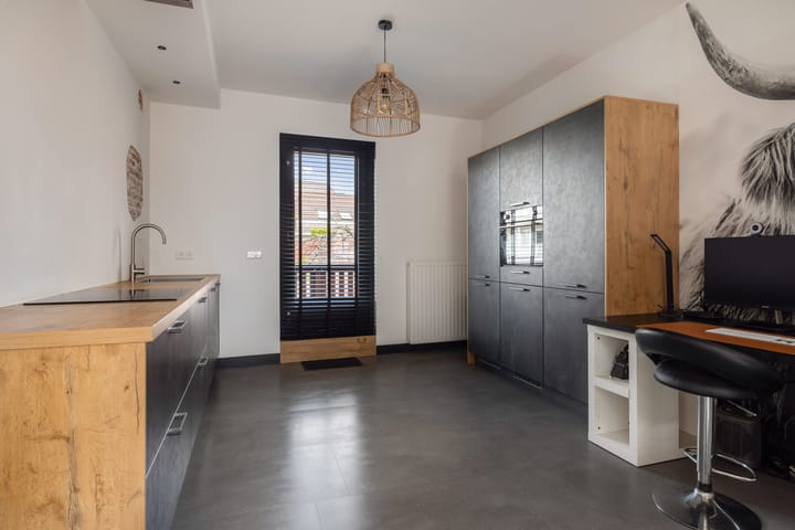 Foto 17 van Rechterstraat 11-A