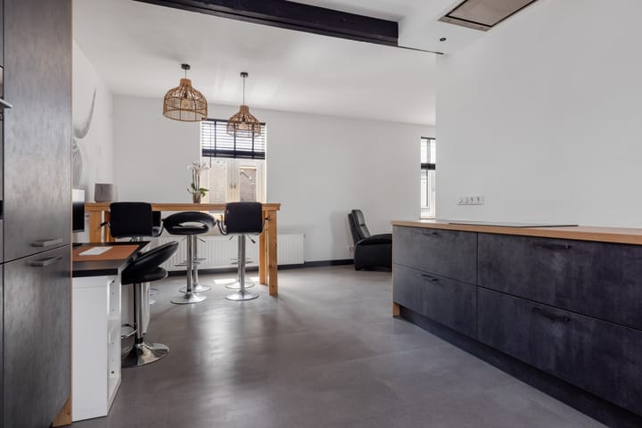 Foto 20 van Rechterstraat 11-A