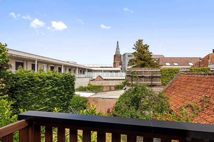 Foto 24 van Rechterstraat 11-A