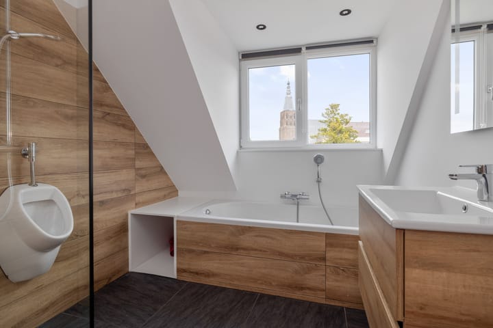 Foto 31 van Rechterstraat 11-A