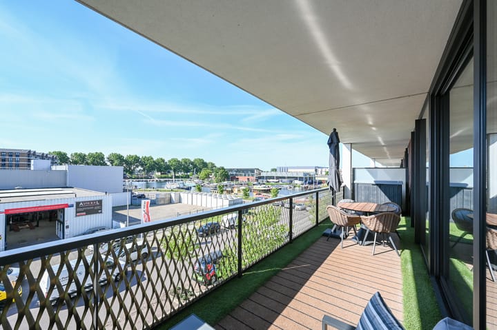 Foto 2 van Nijverheidsweg 42