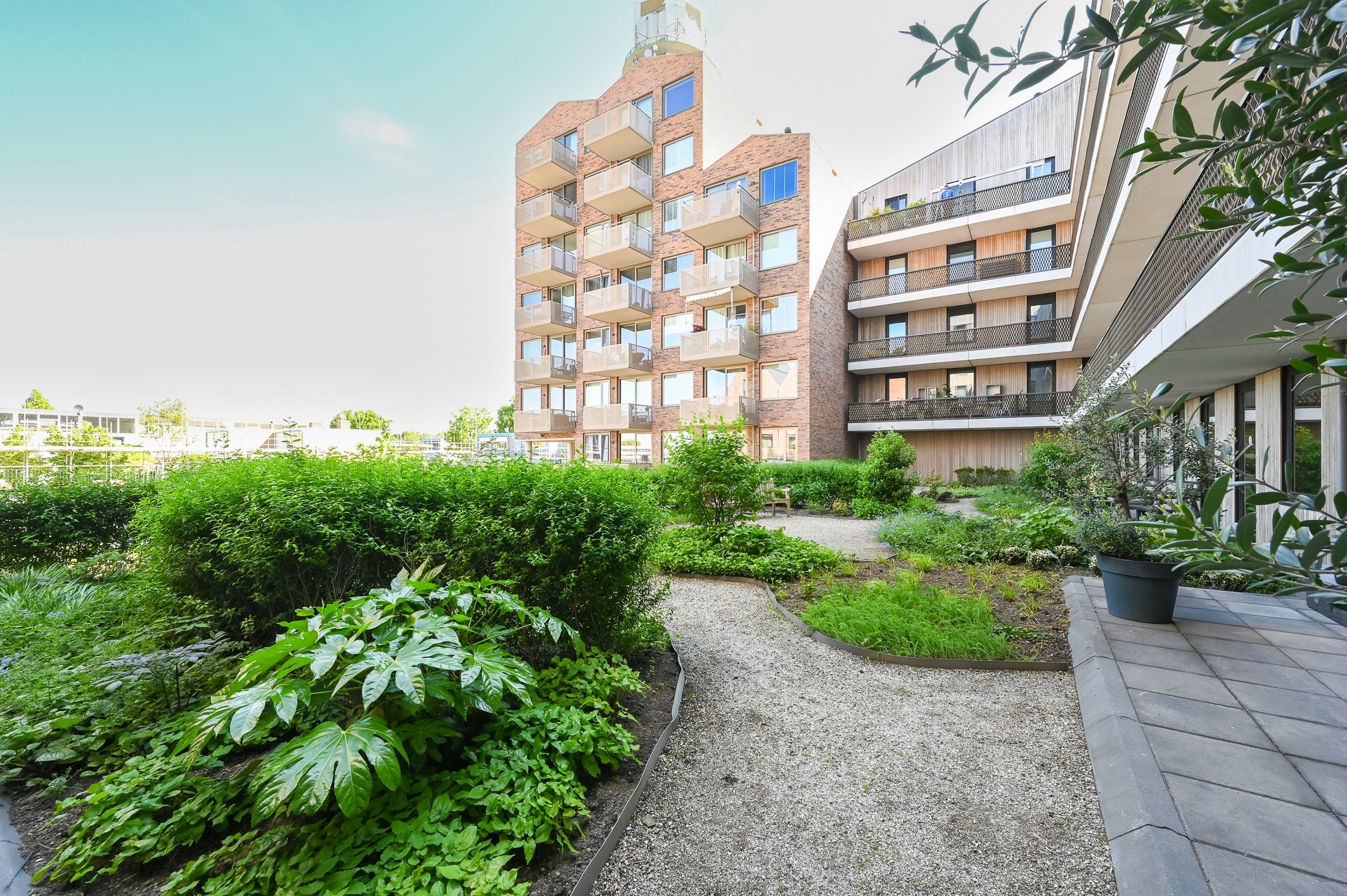 Foto 36 van Nijverheidsweg 42