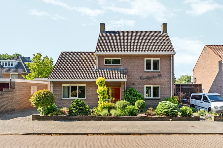 Foto 2 van Einsteinstraat 1