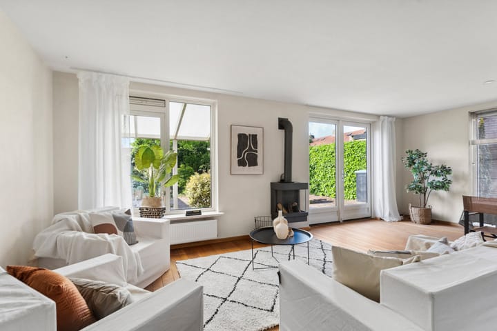 Foto 4 van Einsteinstraat 1