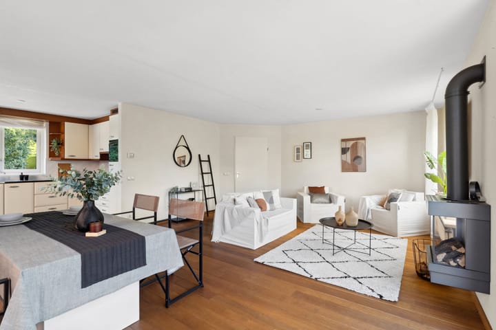 Foto 15 van Einsteinstraat 1