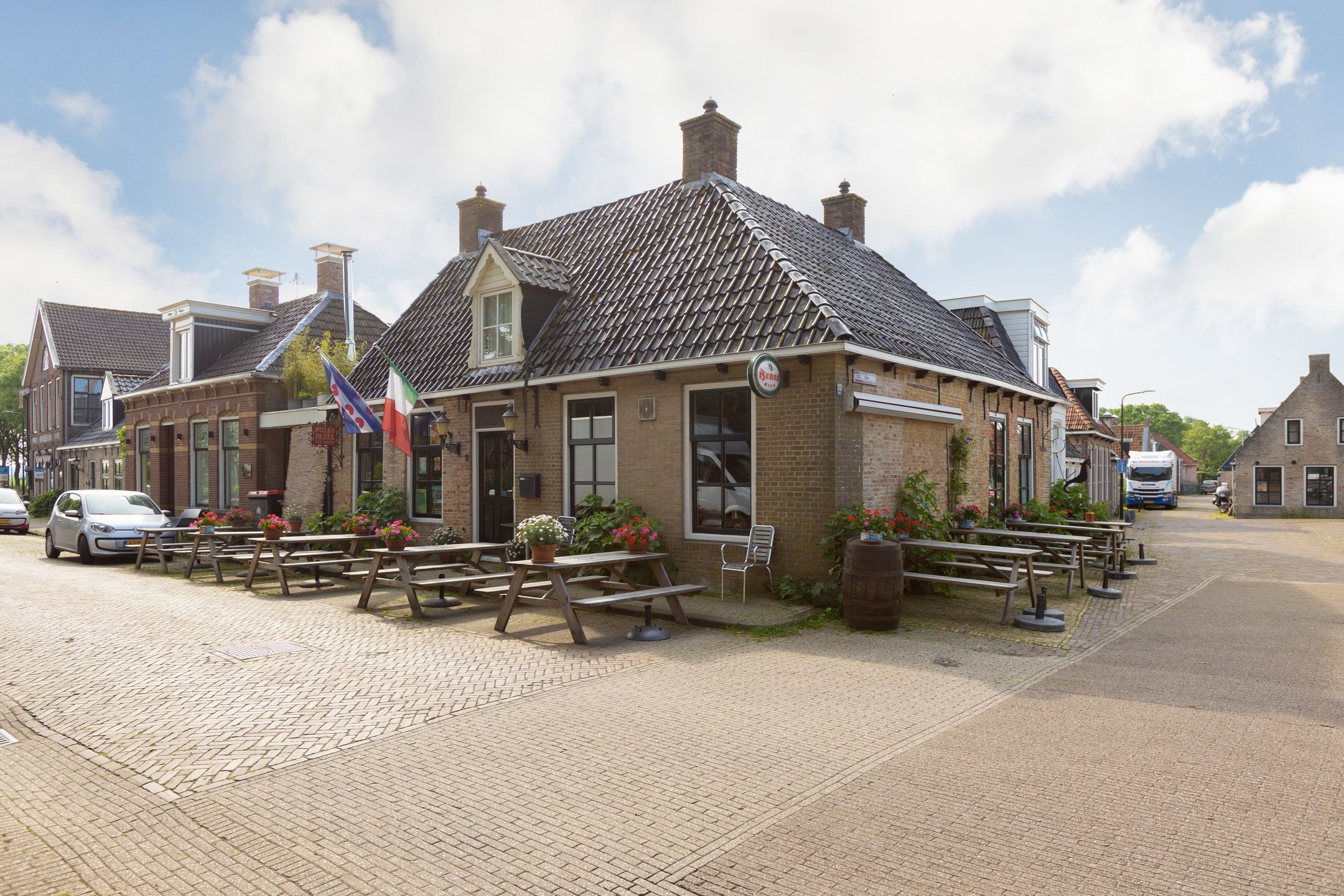 Foto 51 van Kleine Buren 24