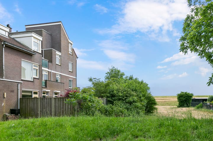 Photo 42 of Dijkmeent 103