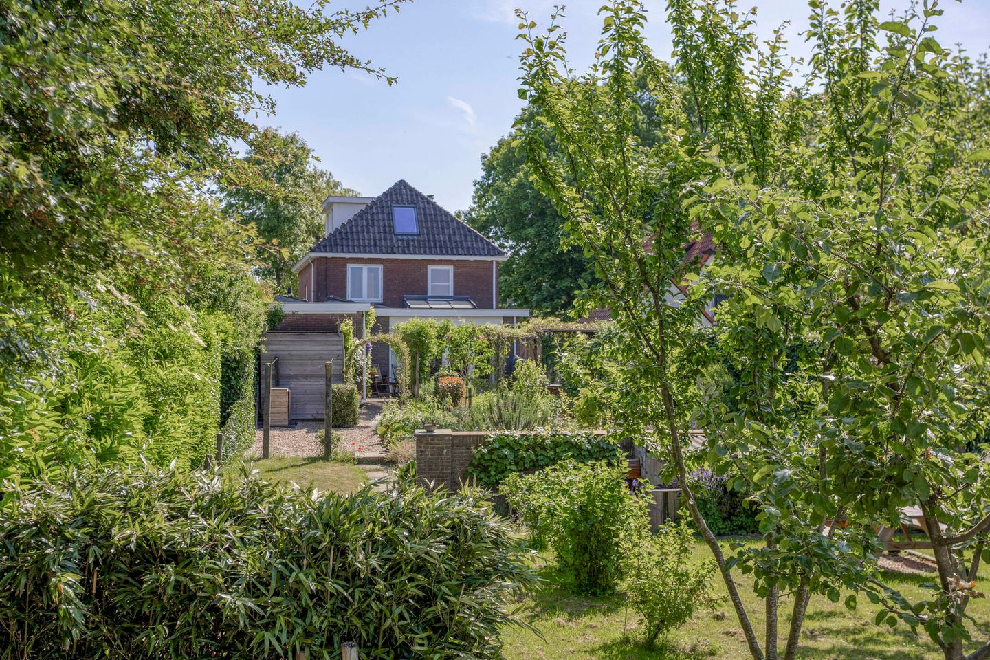 Foto 5 van Contre Escarpe 8