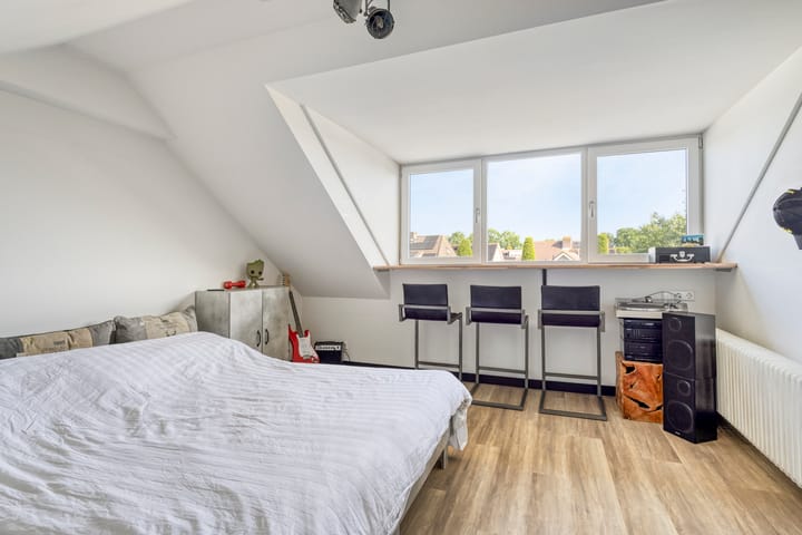 Foto 27 van Klein Zundertseweg 26