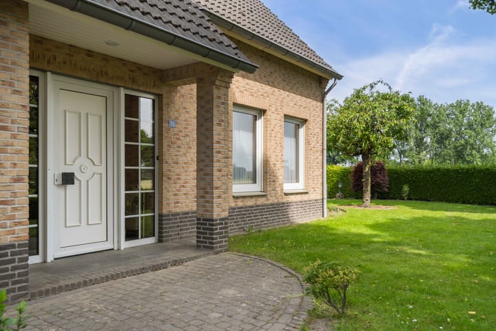 Photo 8 of Fresiastraat 15