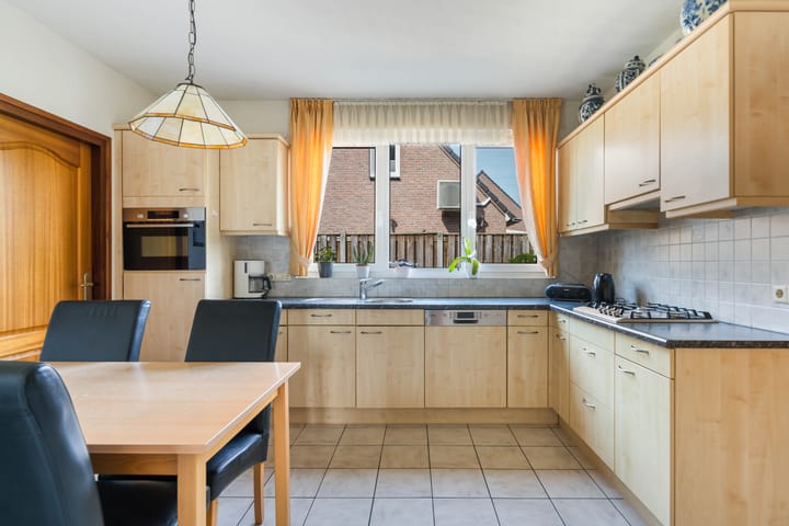 Photo 18 of Fresiastraat 15