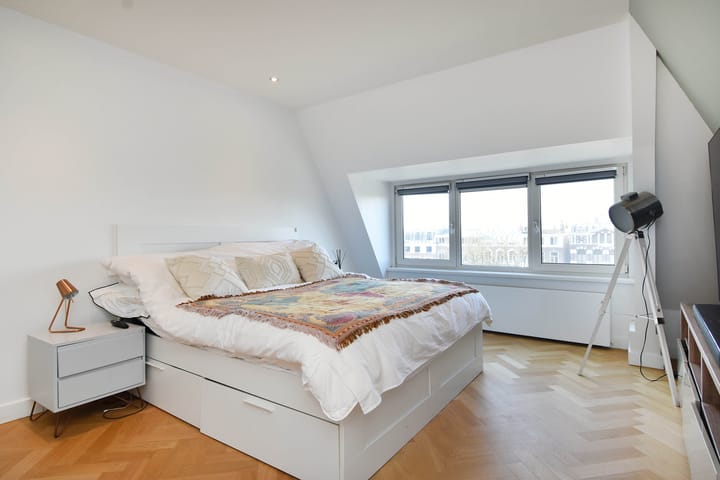 Foto 28 van Raamweg 14-C