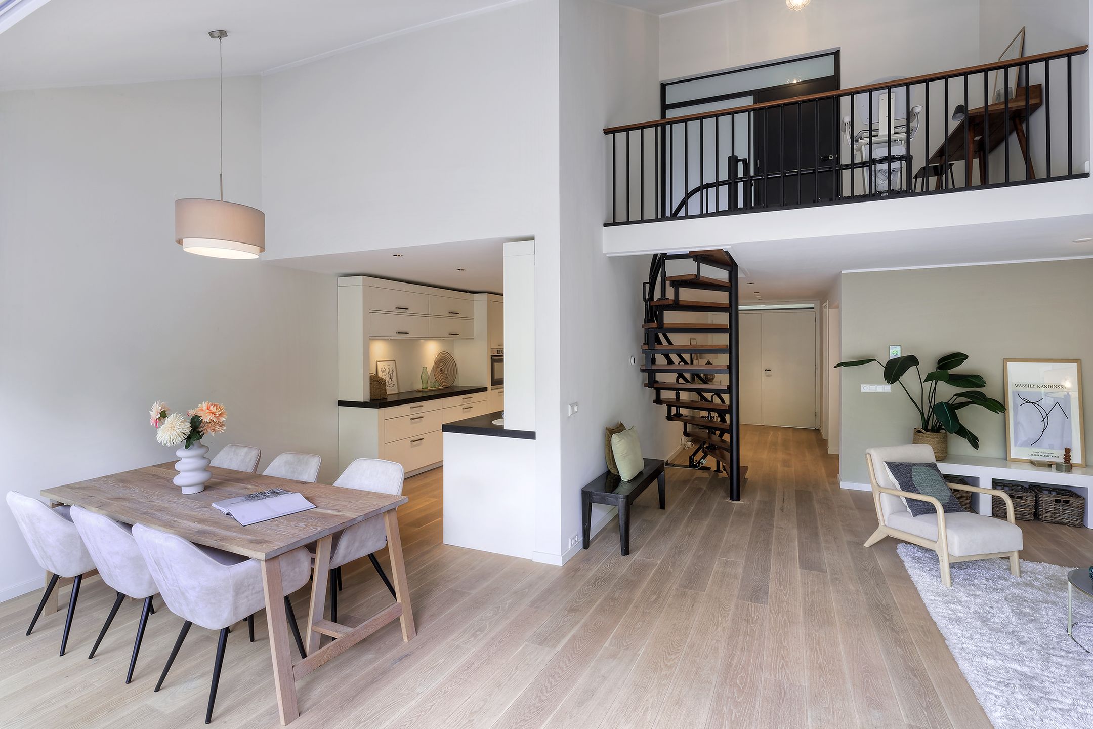 Photo 15 of Bachstraat 22