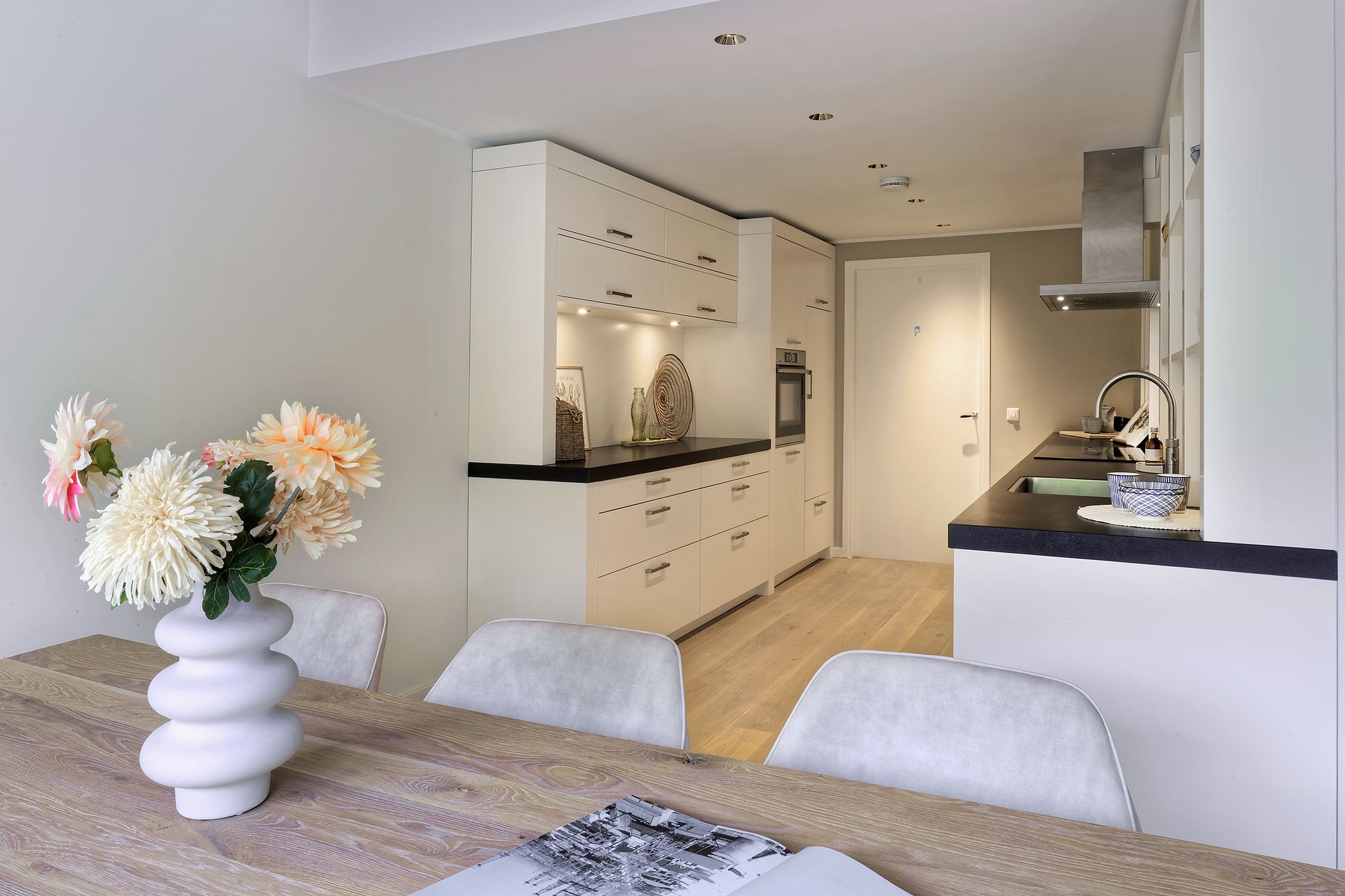 Photo 18 of Bachstraat 22