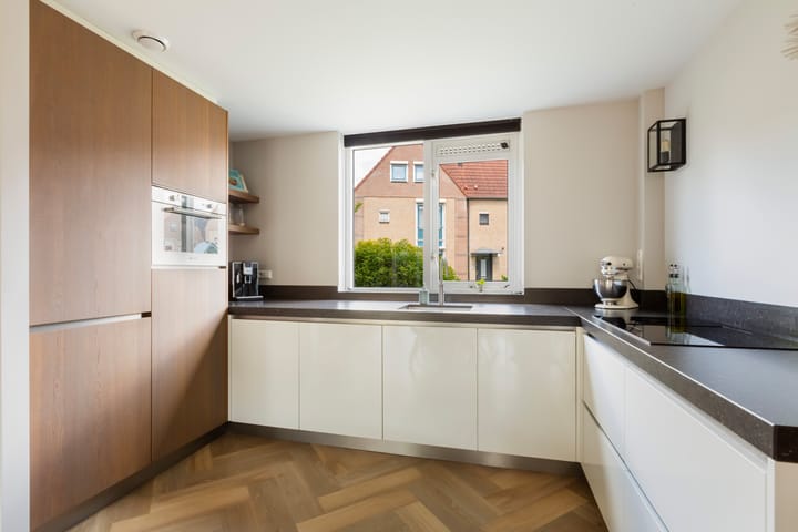 Foto 16 van Hannie Schaftstraat 39